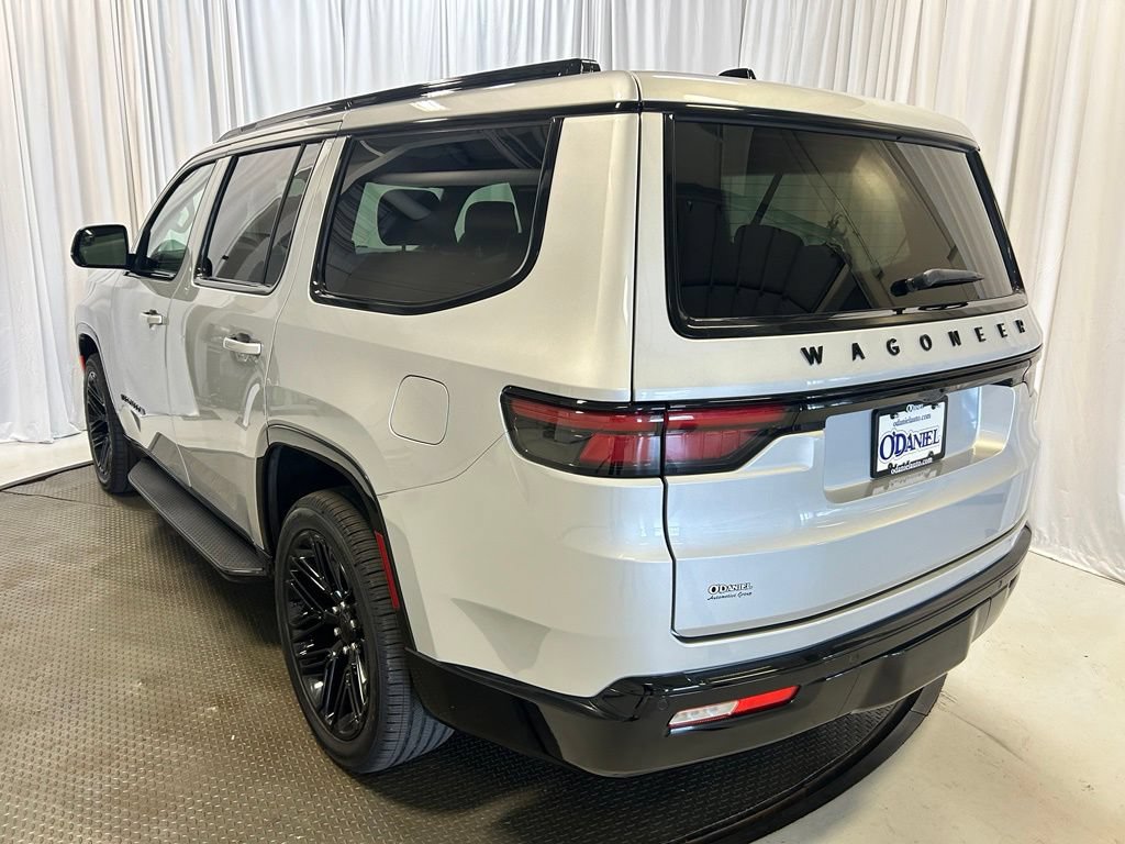 Used 2024 Jeep Wagoneer Series II AWD/4WD image 26
