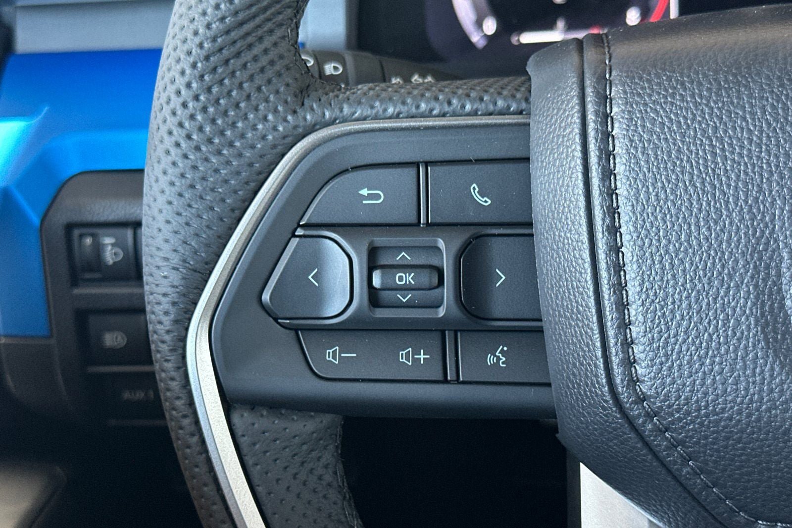 New 2026 Toyota Tacoma TRD Off-Road AWD/4WD image 25