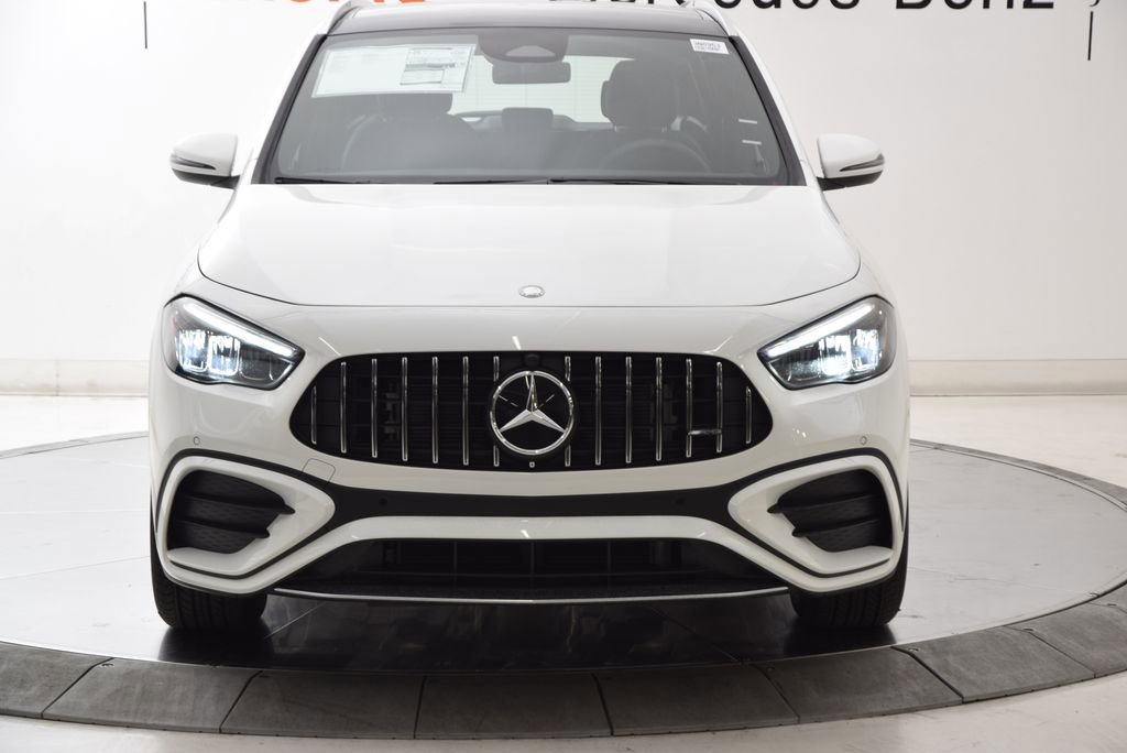 New 2026 Mercedes-Benz GLA 35 AMG 4MATIC image 9