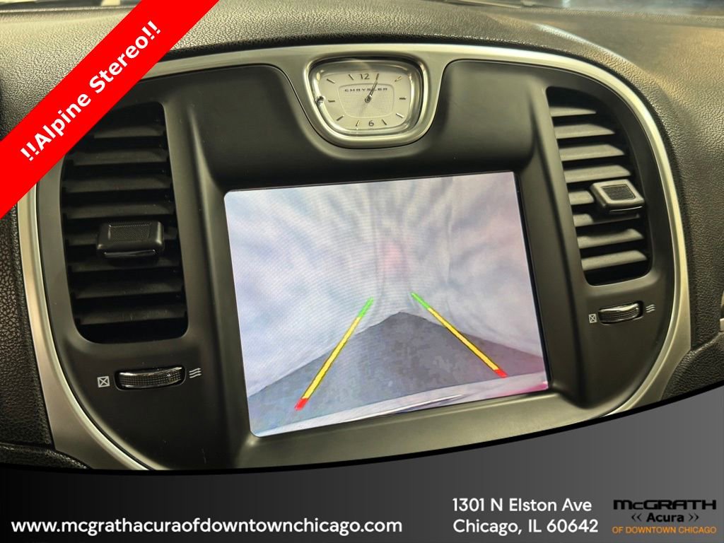 Used 2015 Chrysler 300 C image 32