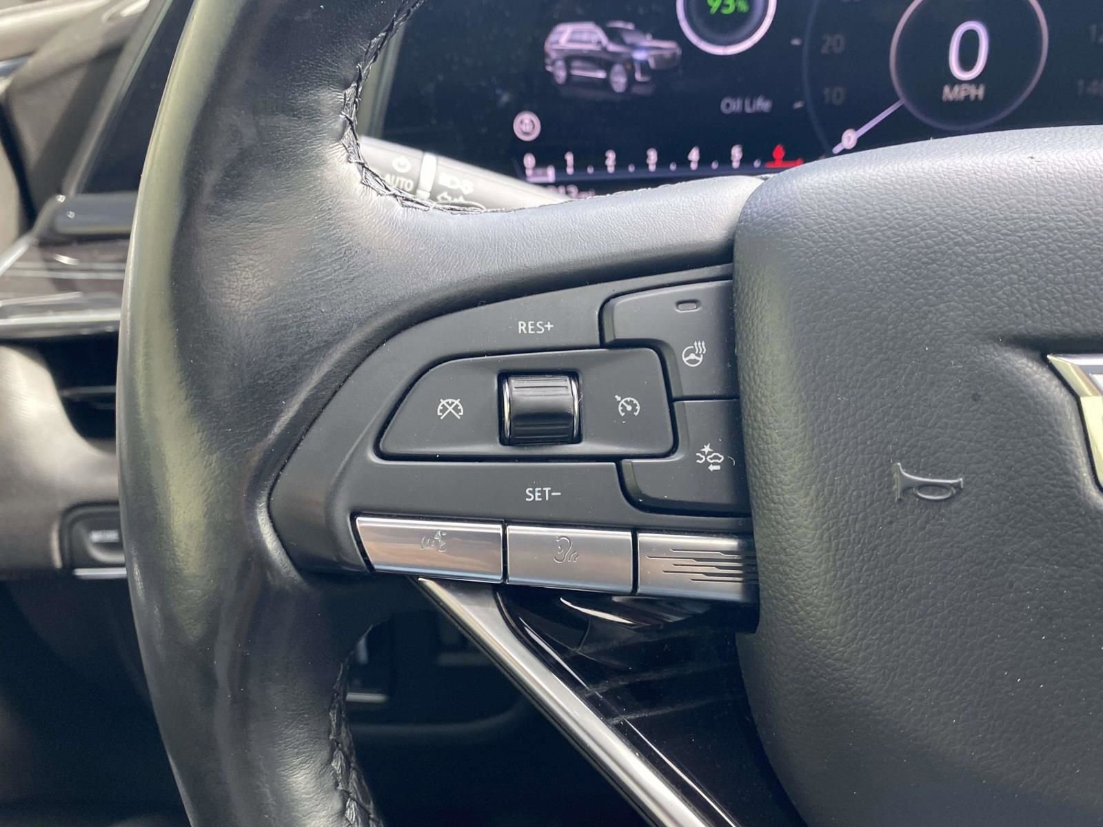 Used 2021 Cadillac Escalade Sport w/ LPO, ONYX Package image 23