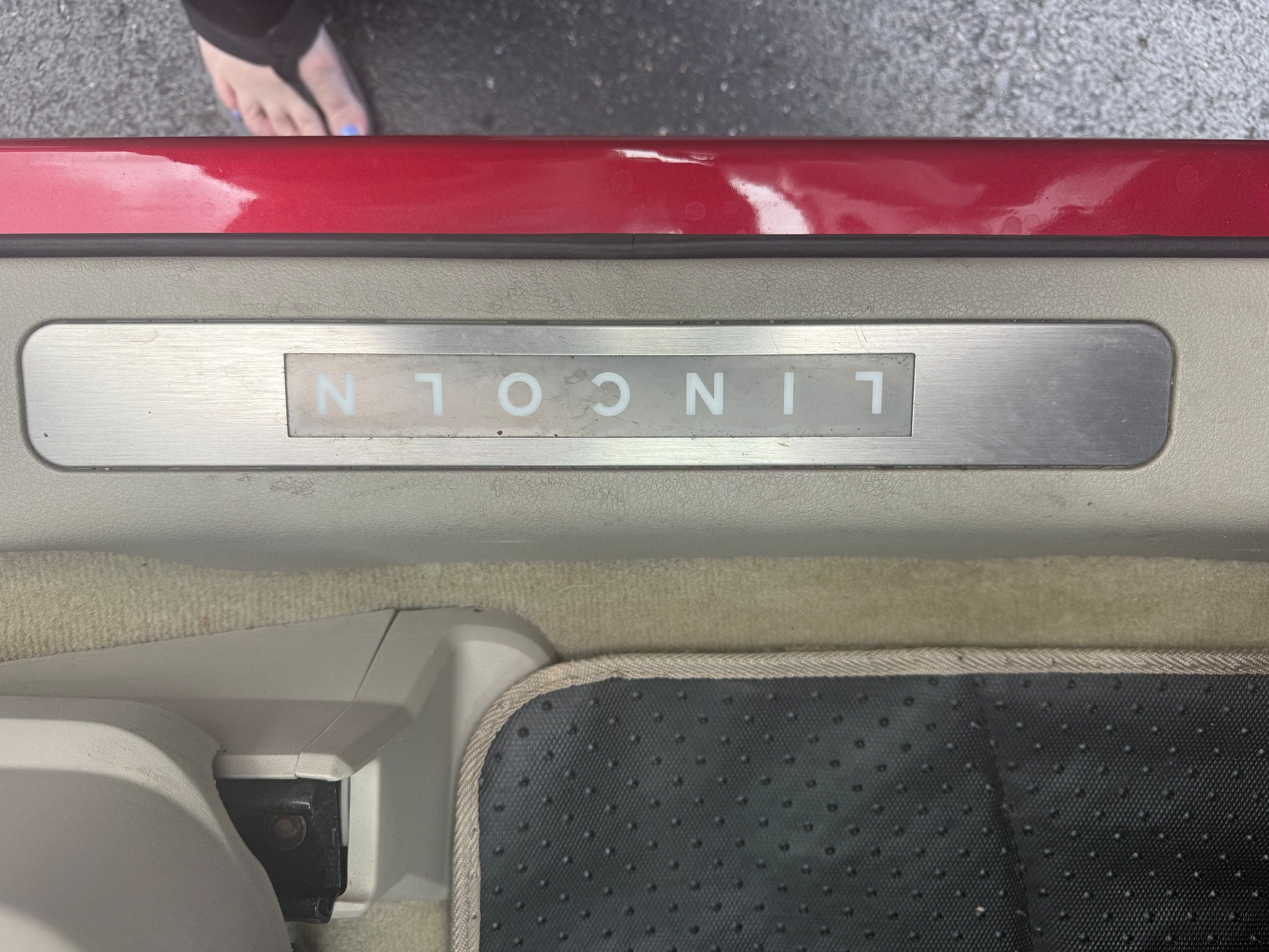 Used 2011 Lincoln MKX AWD w/ 102A Rapid Spec Order Code image 22