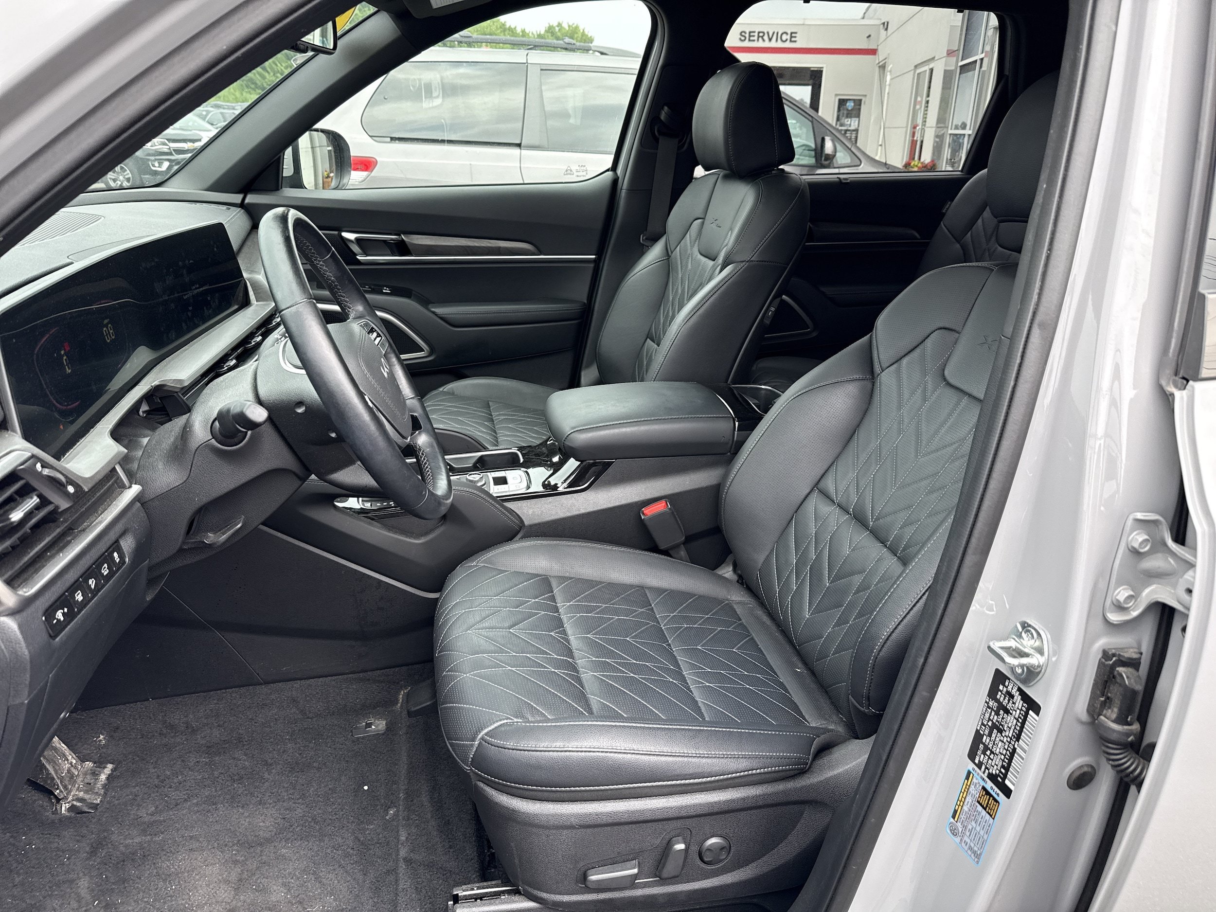 Used 2025 Kia Telluride EX X-Line AWD/4WD image 5