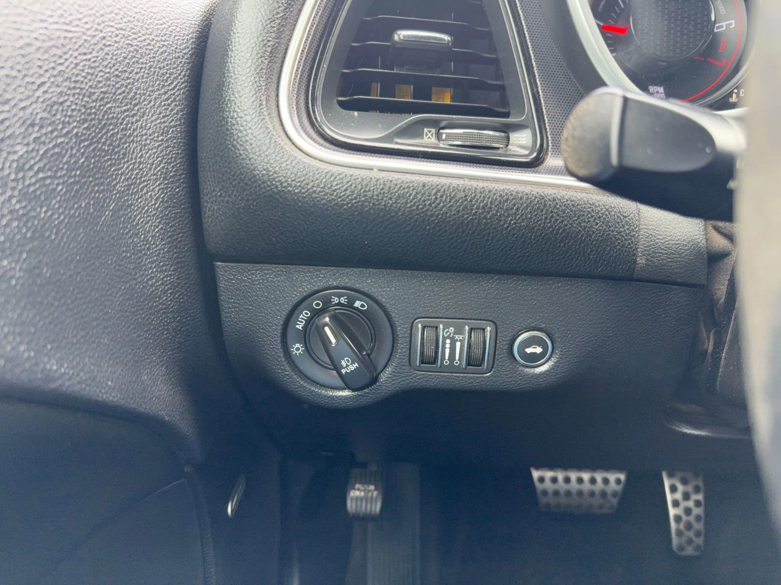 Used 2017 Dodge Challenger GT w/ Driver Convenience Group image 31