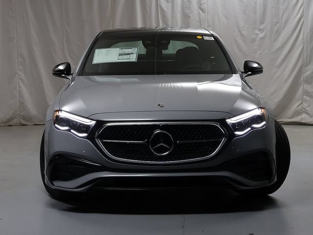 New 2027 Mercedes-Benz E 450 4MATIC Sedan image 5