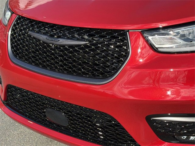 New 2026 Chrysler Pacifica Select image 16