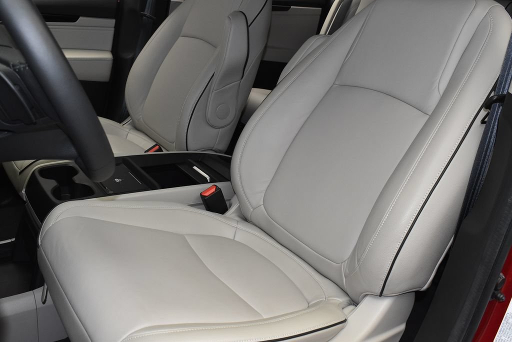 Used 2025 Honda Odyssey Touring image 15