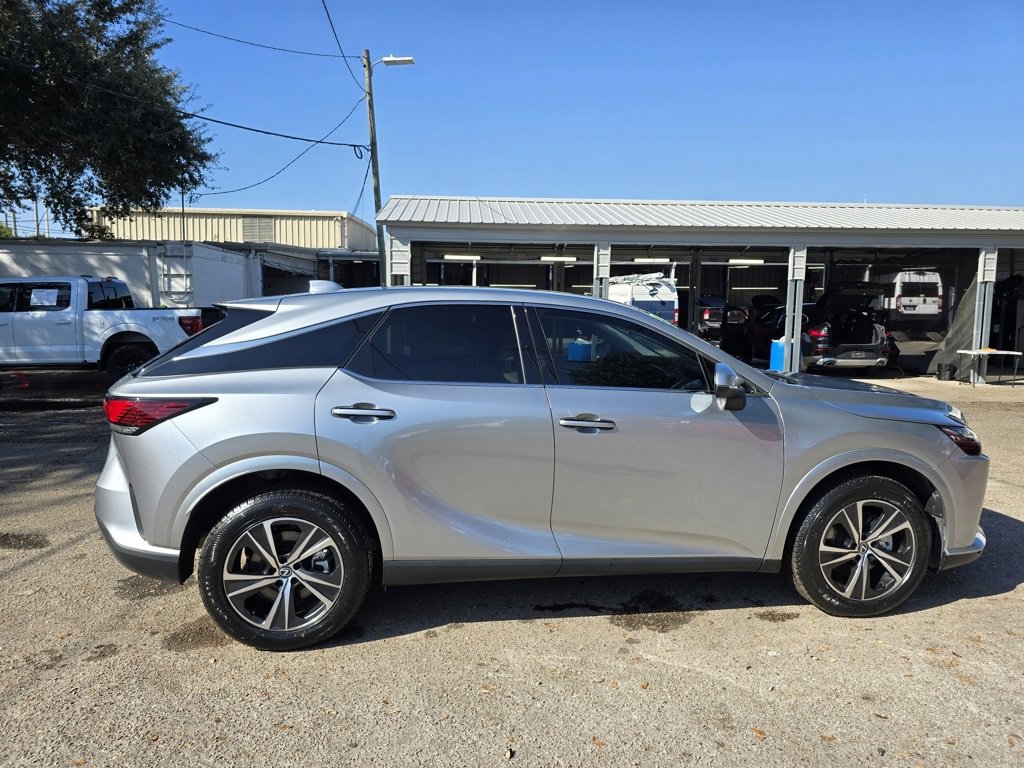 Used 2024 Lexus RX 350 FWD image 7