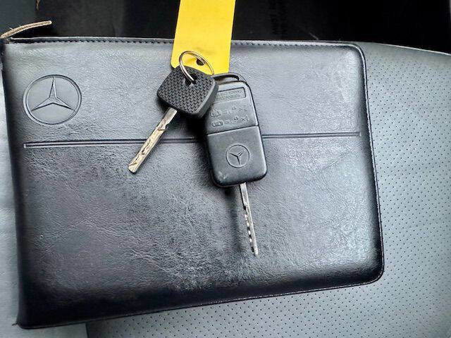 Used 1998 Mercedes-Benz ML 320 4MATIC image 10