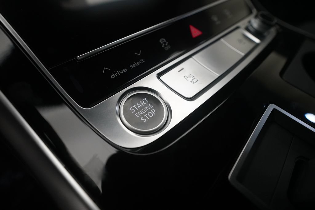 New 2026 Audi Q8 Premium Plus AWD/4WD image 32