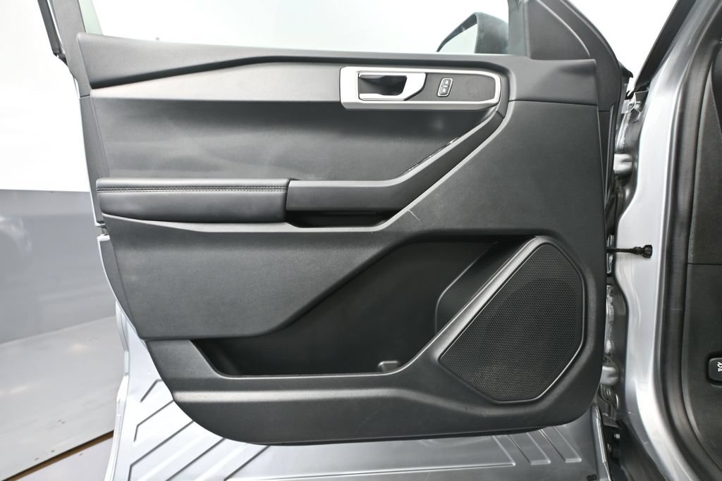 Used 2022 Ford Explorer 4WD image 14