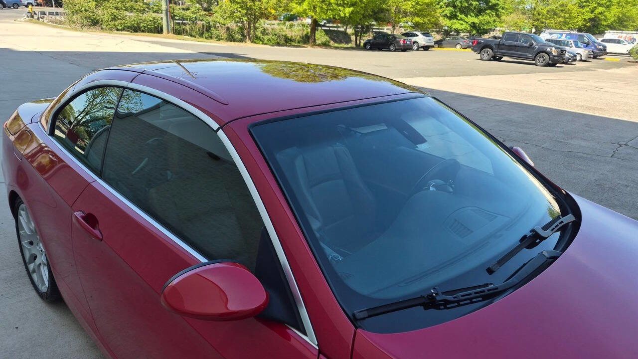 Used 2009 BMW 328i Convertible image 26