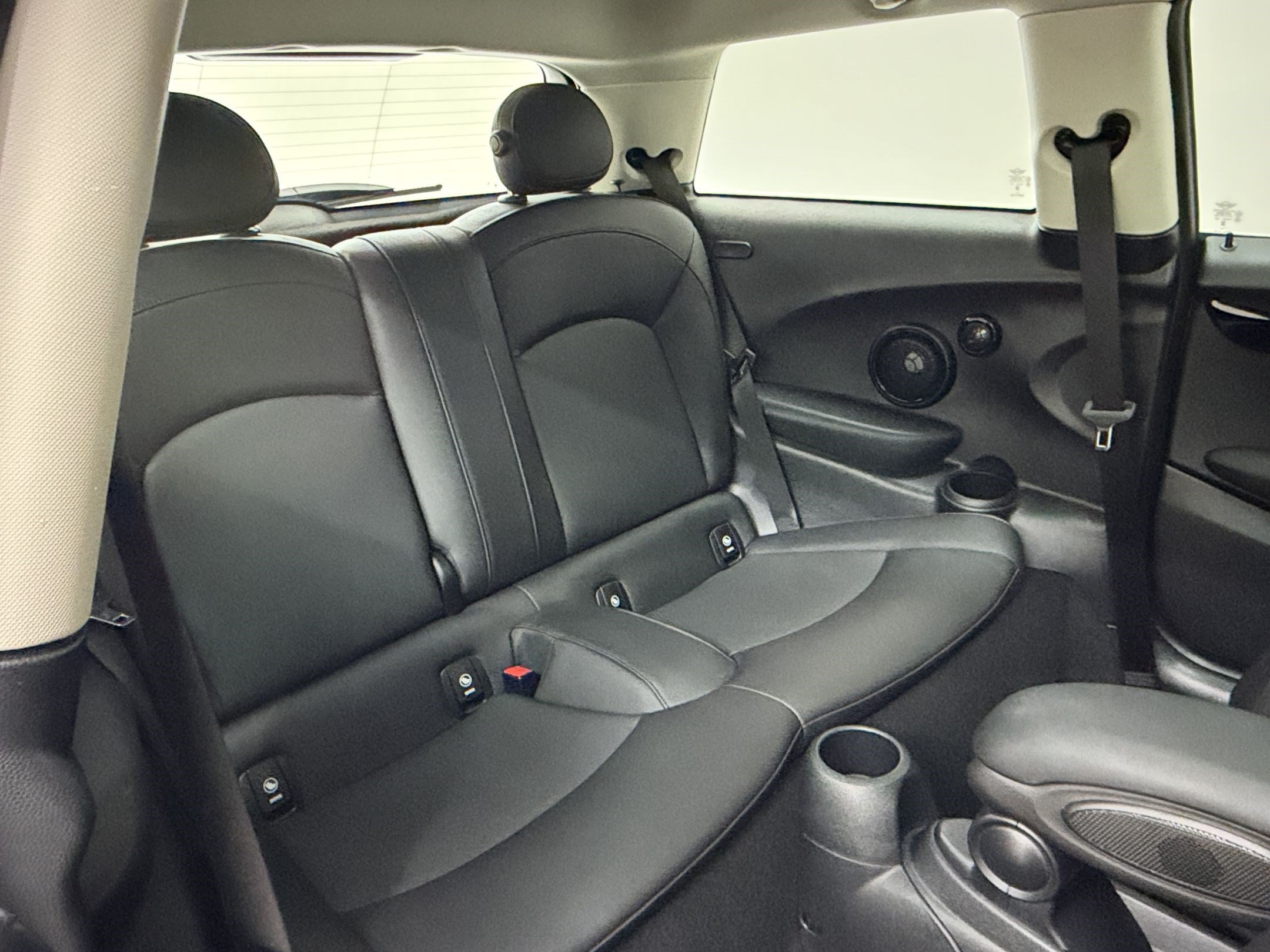Certified 2024 MINI Cooper SE FWD image 30