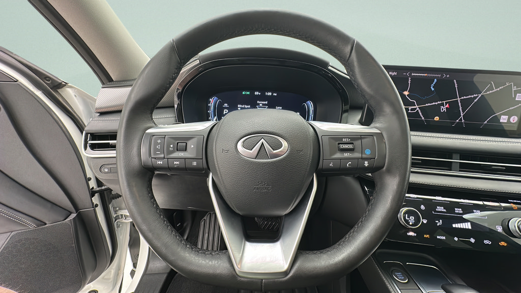 Used 2024 INFINITI QX60 Luxe AWD/4WD image 16