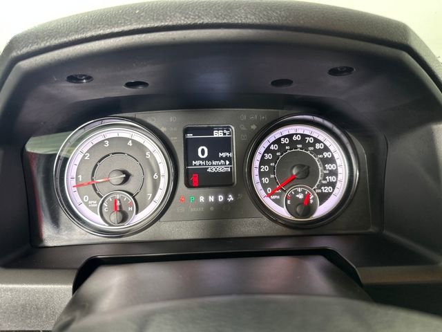 Used 2024 RAM 1500 Classic SLT image 17