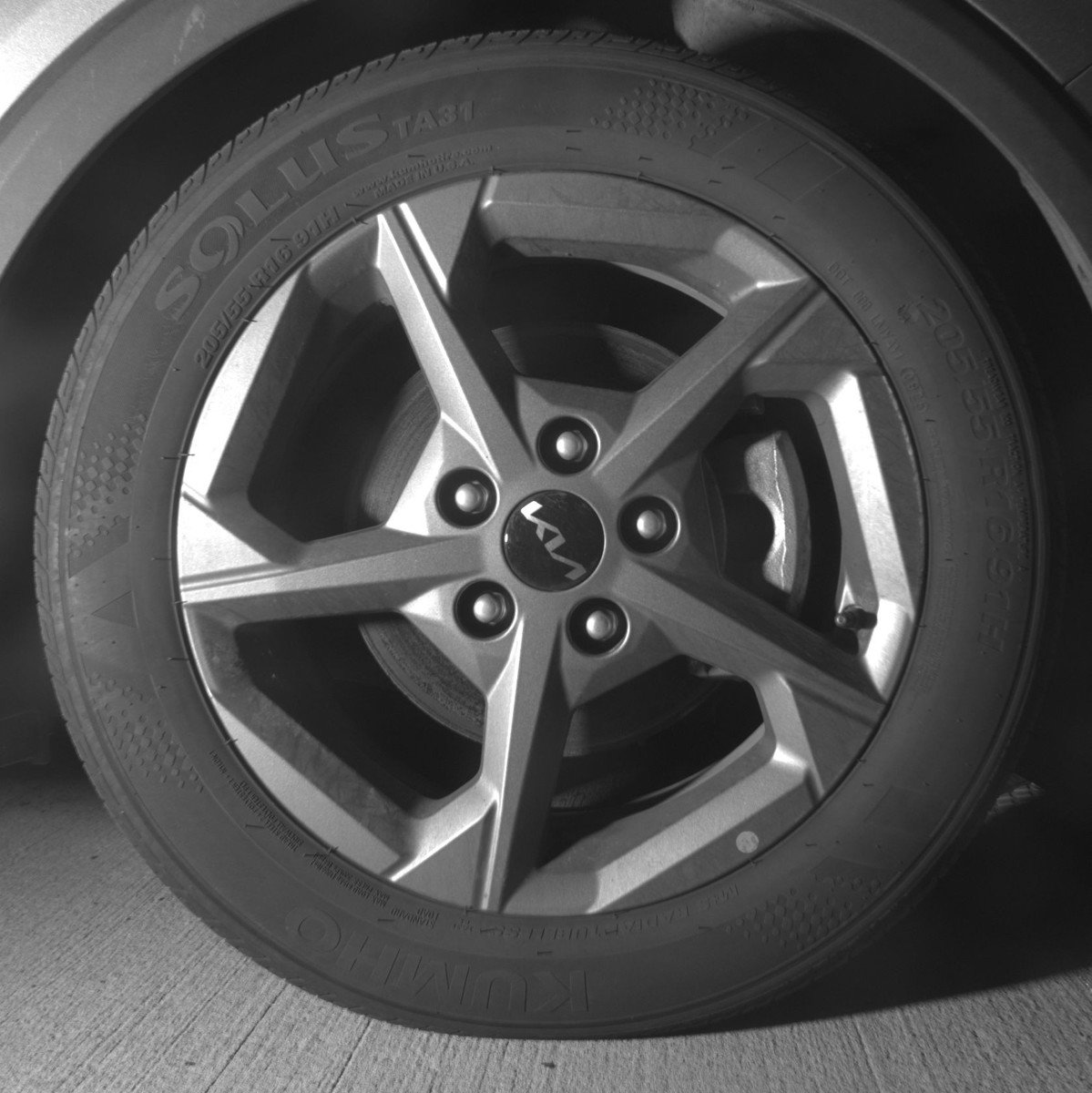 Used 2025 Kia K4 LXS image 13