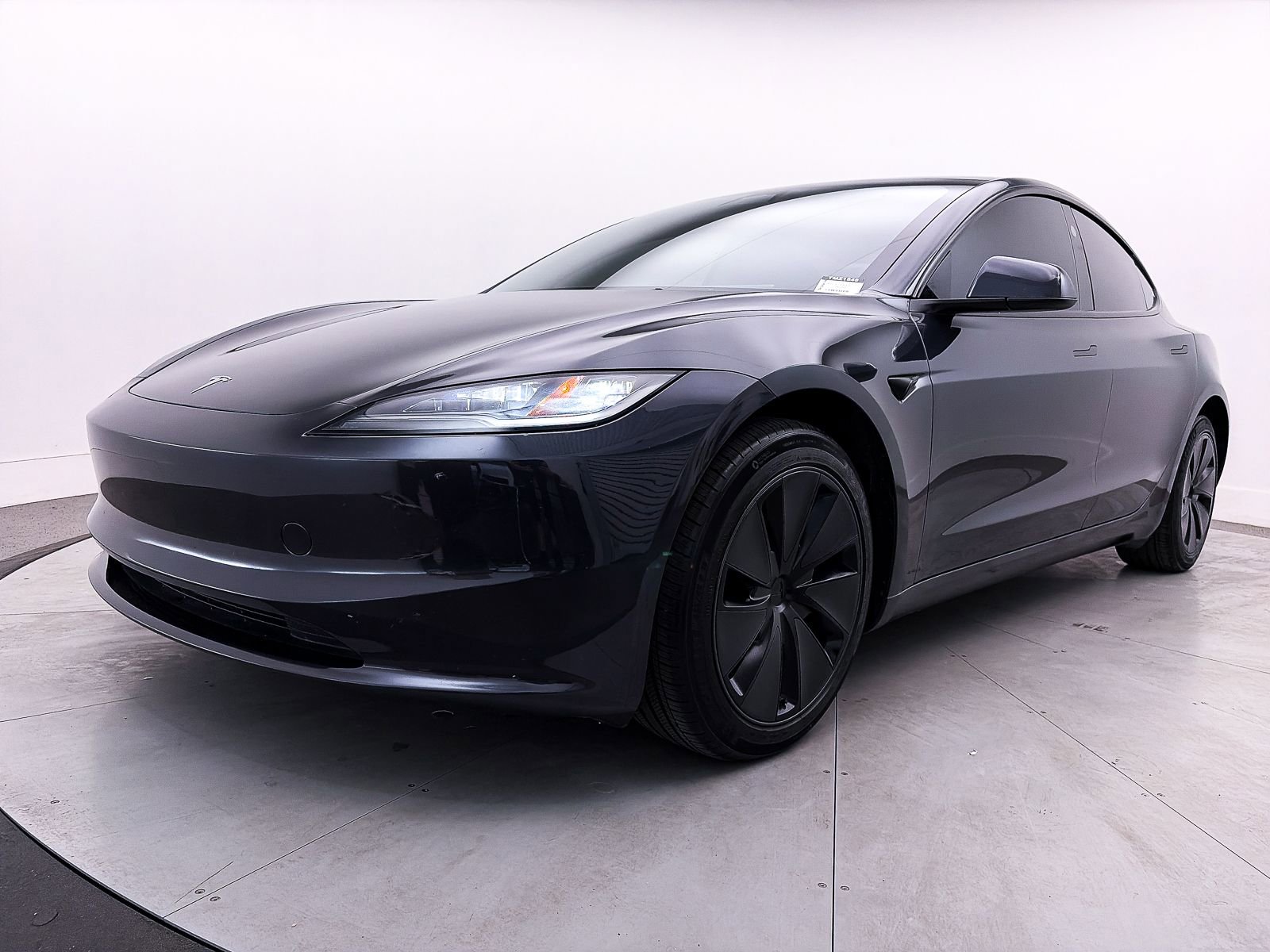 Used 2024 Tesla Model 3 Standard Range image 12