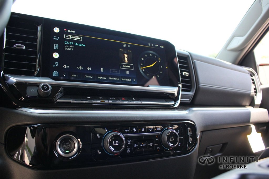 Used 2022 Chevrolet Silverado 1500 LT image 15