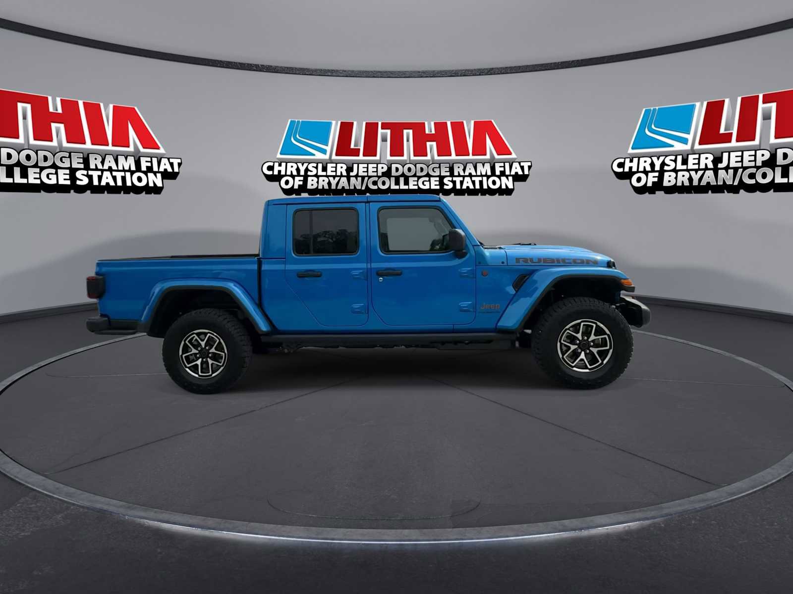 New 2026 Jeep Gladiator Rubicon w/ Steel Power Dome Hood Package AWD/4WD image 9