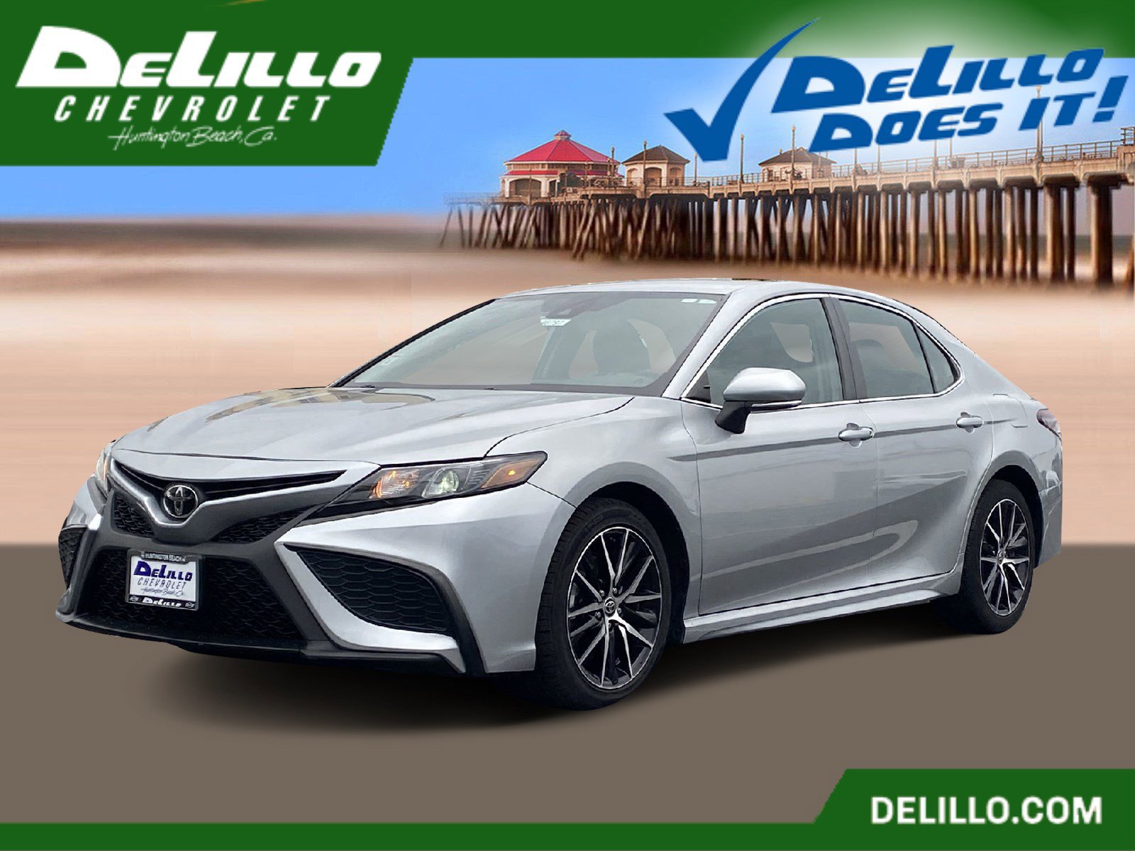 Used 2022 Toyota Camry SE image 1