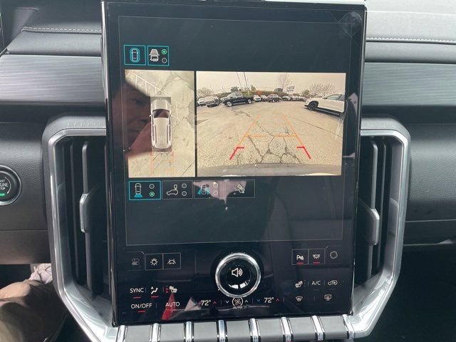 New 2026 GMC Acadia Elevation w/ Elevation Premium Package FWD image 21
