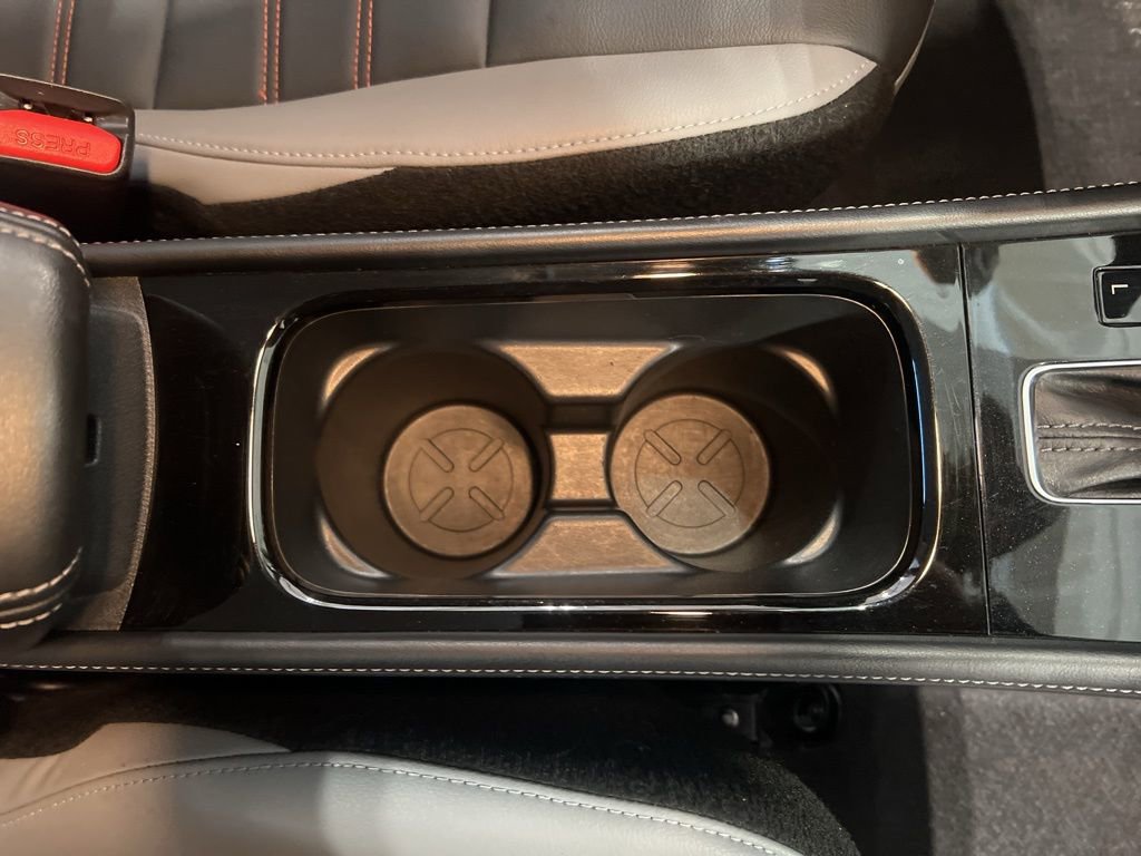 Certified 2024 Nissan Kicks SR w/ SR Premium Package image 25