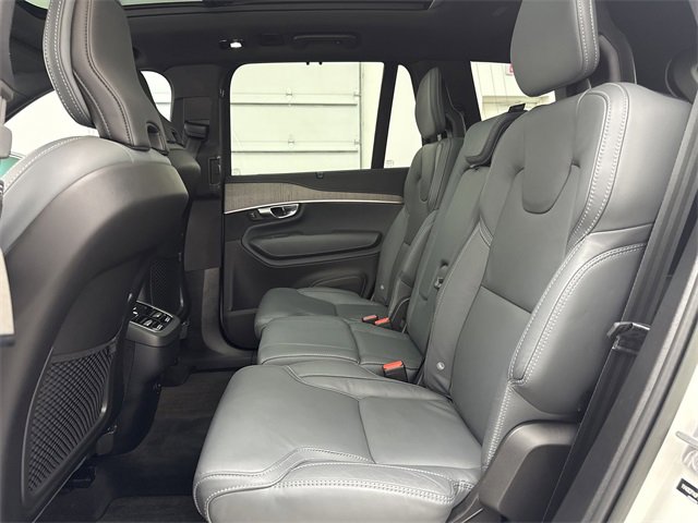 Certified 2023 Volvo XC90 B6 Ultimate w/ Protection Package Premier image 25