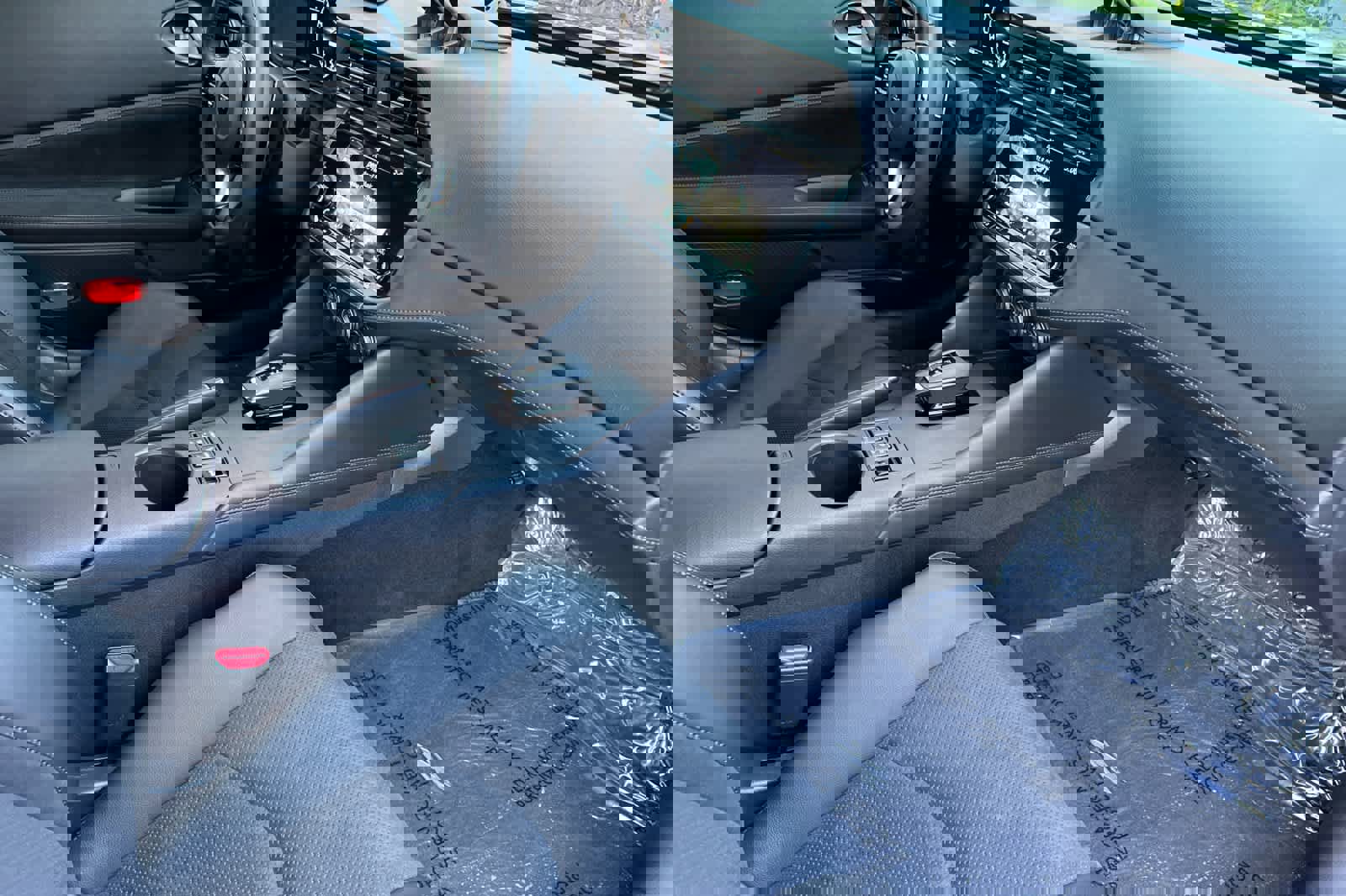 Used 2024 Nissan Z Performance w/ Floor Mat Package image 12