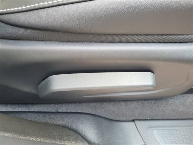 New 2025 Jeep Grand Cherokee Laredo image 16