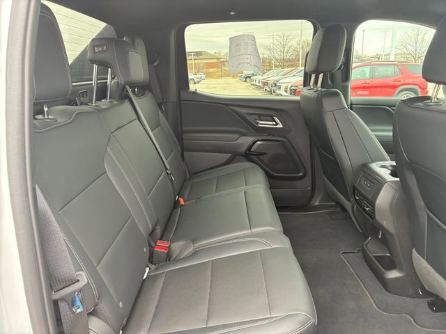 New 2025 Chevrolet Silverado EV LT image 15