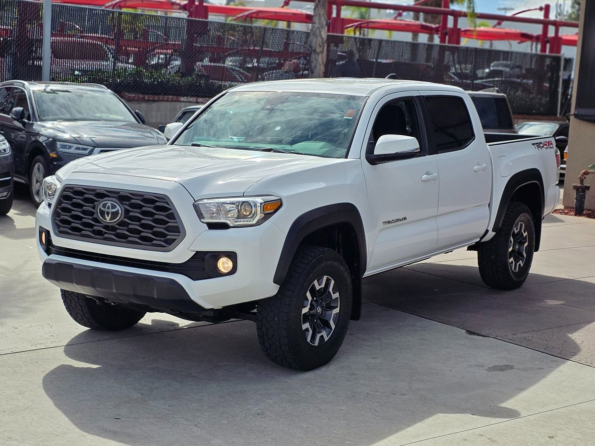 Used 2022 Toyota Tacoma TRD Off-Road w/ Technology Package AWD/4WD image 7
