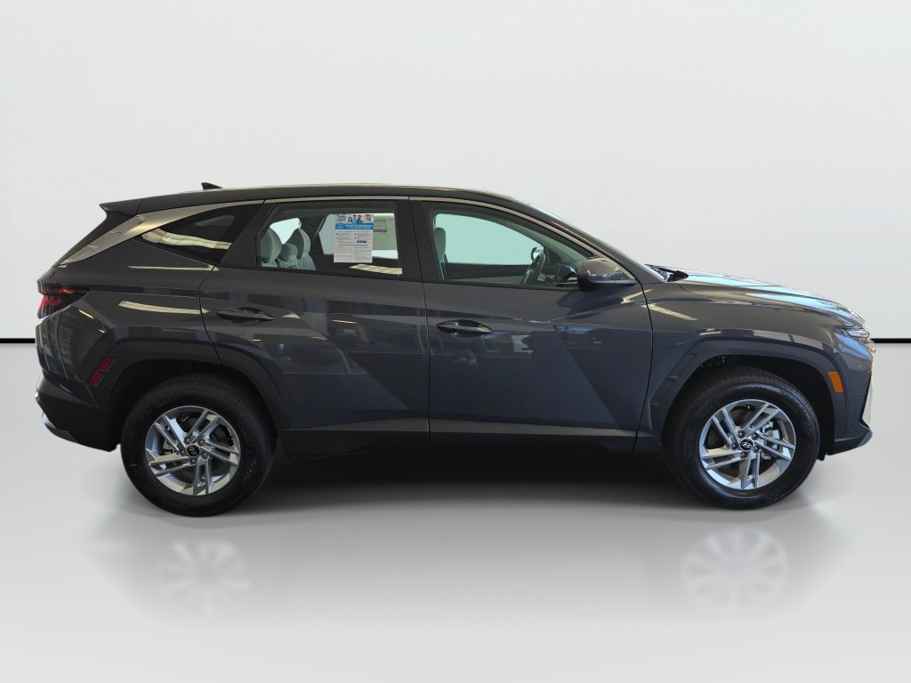 New 2026 Hyundai Tucson SE AWD/4WD image 3
