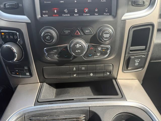 Used 2018 RAM 1500 Classic SLT w/ SLT Plus D￩cor Group AWD/4WD image 26