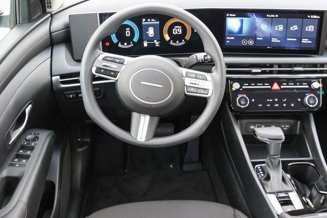 New 2026 Hyundai Tucson SEL image 12
