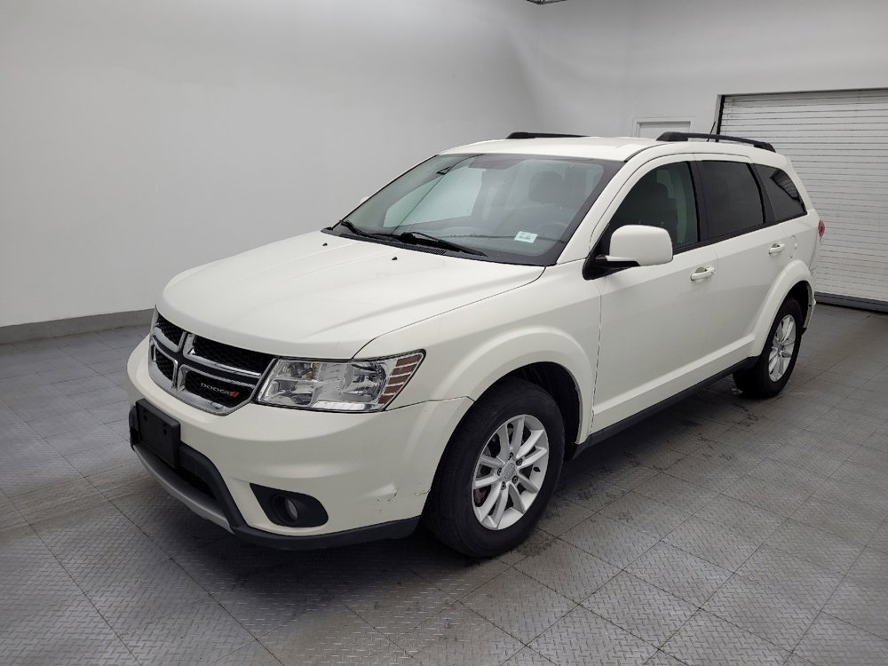 Used 2017 Dodge Journey SXT w/ Comfort/Convenience Group image 2
