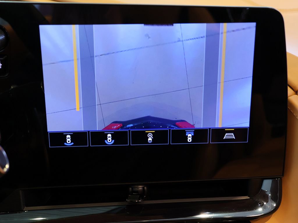 Used 2023 Chevrolet Corvette Stingray Premium Cpe w/ Z51 Performance Package image 48