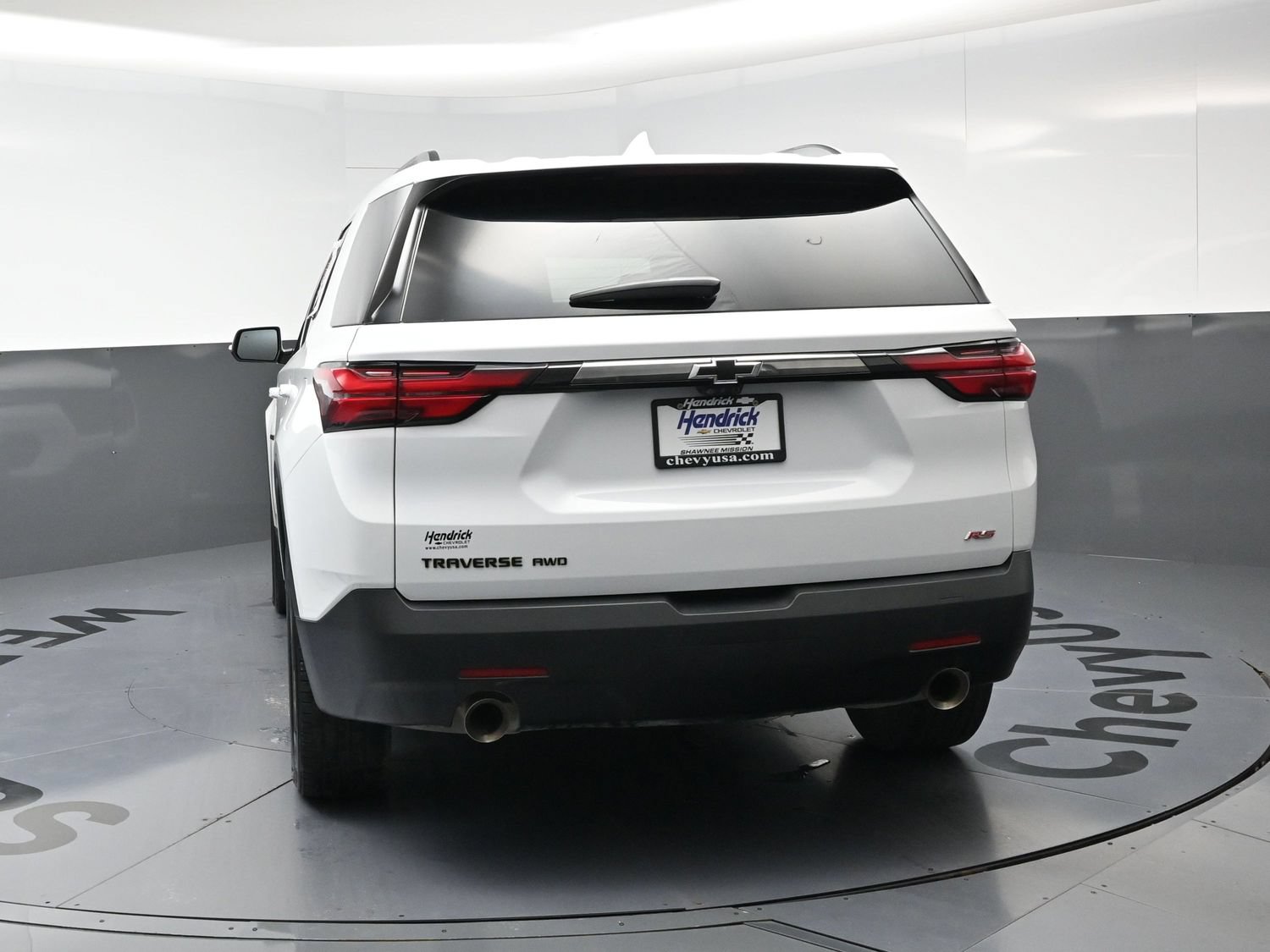 Used 2023 Chevrolet Traverse RS AWD/4WD image 8