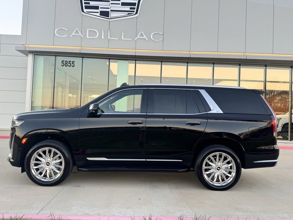 Used 2024 Cadillac Escalade Premium Luxury w/ LPO, Floor Liner Package image 2