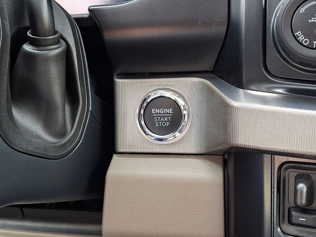 Used 2025 Ford F450 Platinum w/ Platinum Plus Package AWD/4WD image 28