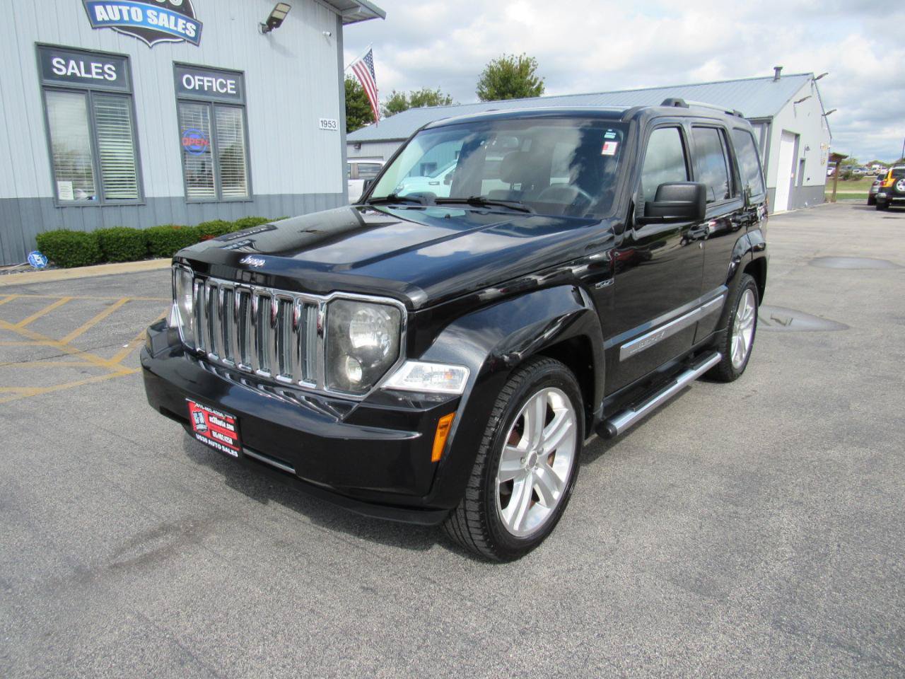 Used 2012 Jeep Liberty Limited Jet w/ Chrome Accents Group