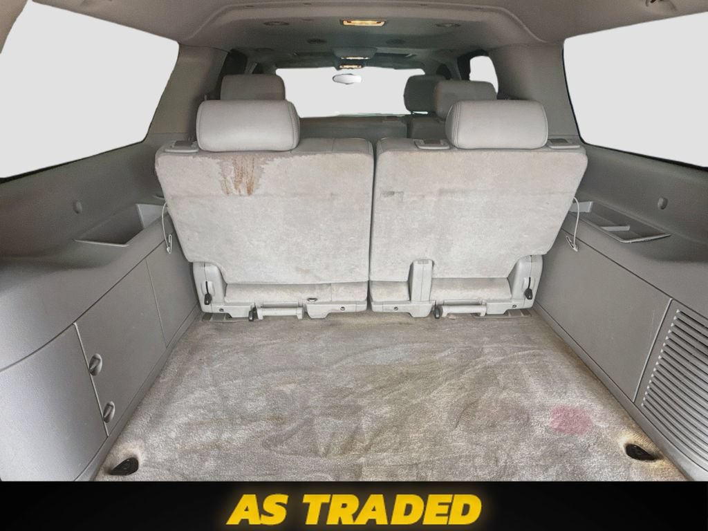 Used 2007 Chevrolet Suburban LT w/ LT Preferred Equipment Group AWD/4WD image 24