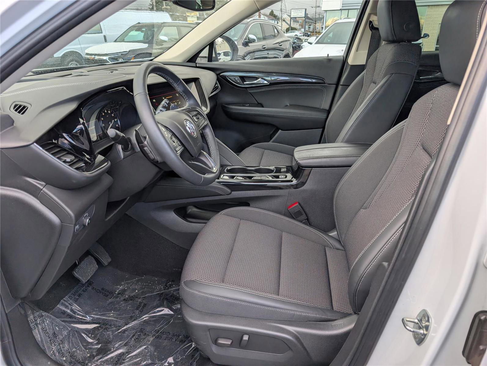 Used 2023 Buick Envision Preferred image 16