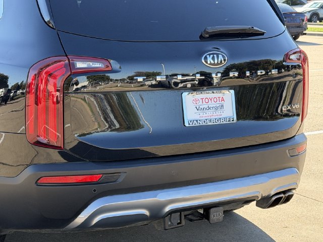Used 2021 Kia Telluride EX w/ EX Premium Package FWD image 6