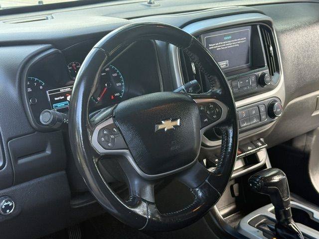 Used 2018 Chevrolet Colorado LT w/ Safety Package RWD image 11