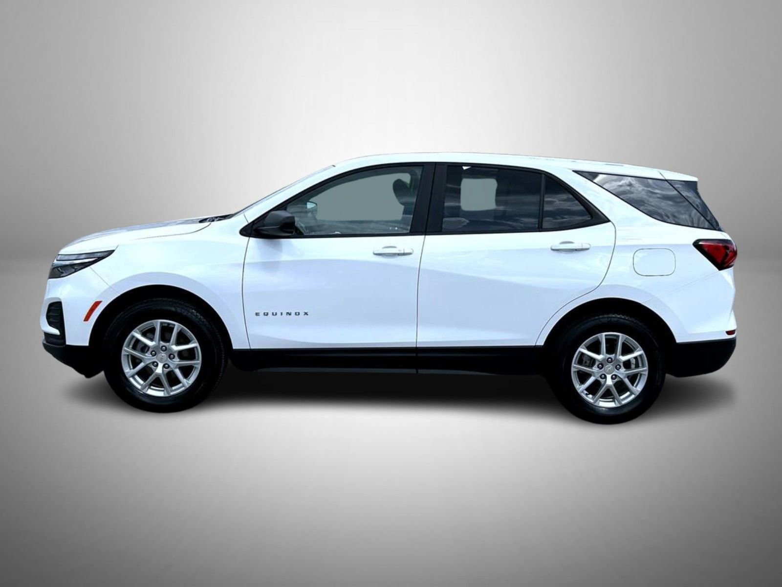 Certified 2024 Chevrolet Equinox LS w/ LS Convenience Package AWD/4WD image 8