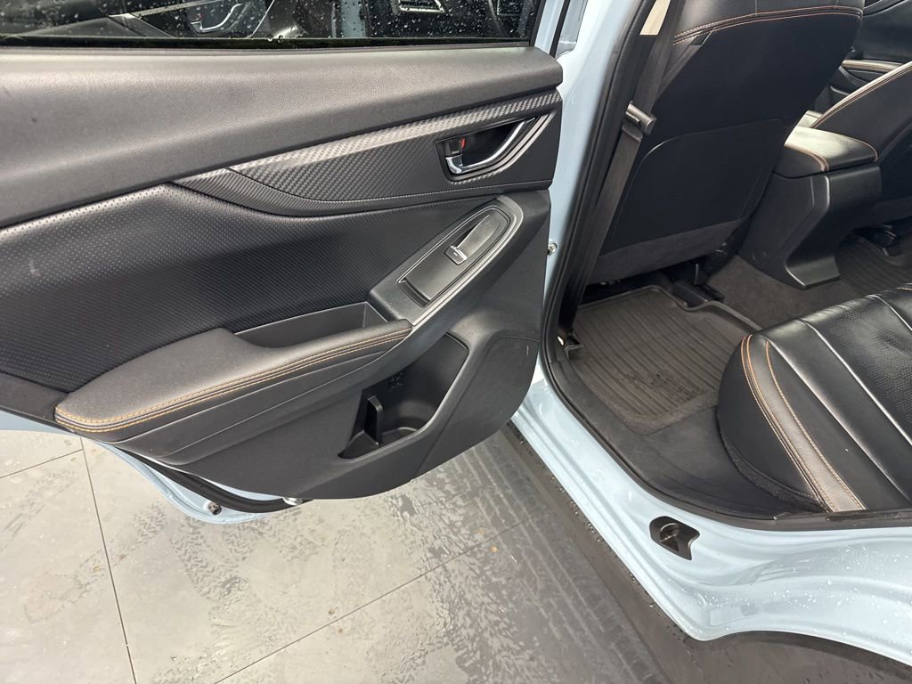 Used 2020 Subaru Crosstrek 2.0i Limited w/ 18" Wheel Sport Package image 39