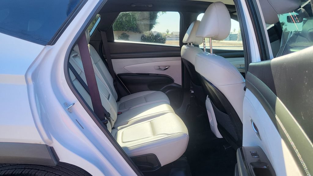 Used 2025 Hyundai Tucson Limited FWD image 23