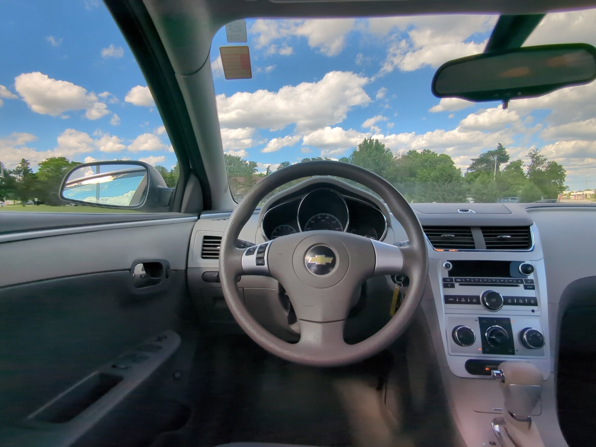 Used 2010 Chevrolet Malibu LS FWD image 22