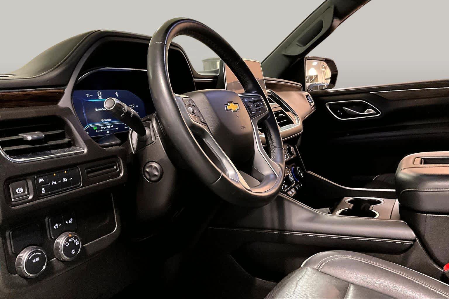 Used 2024 Chevrolet Tahoe Premier RWD image 18