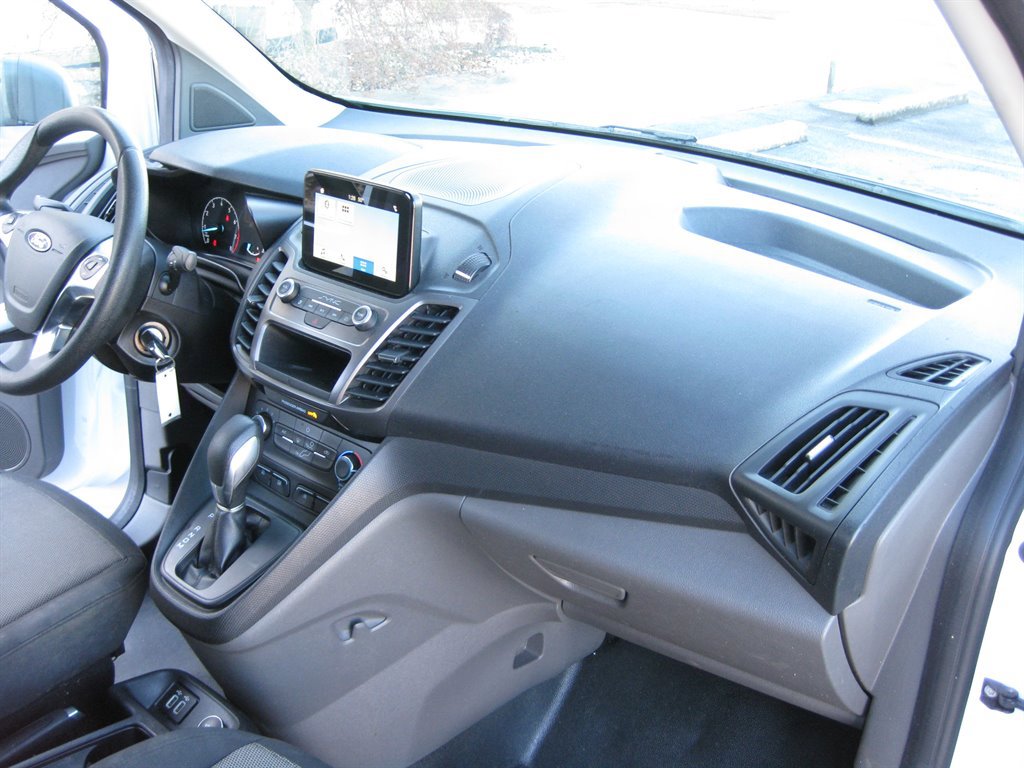 Used 2019 Ford Transit Connect XL image 31